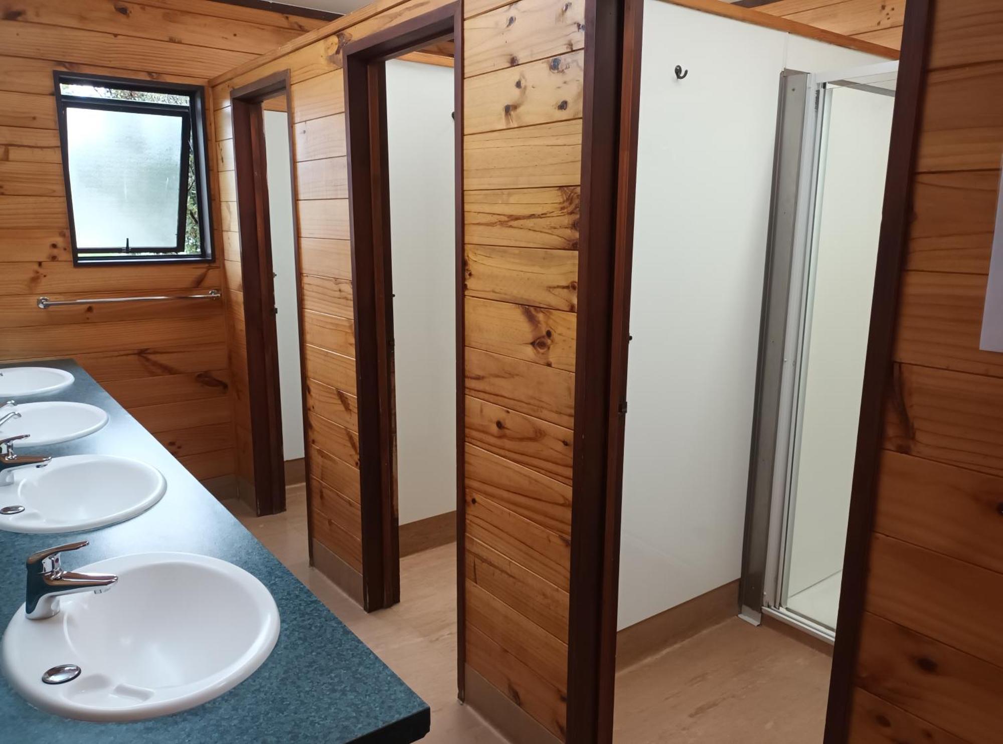 Junohall Backpackers Cavernas de Waitomo Exterior foto